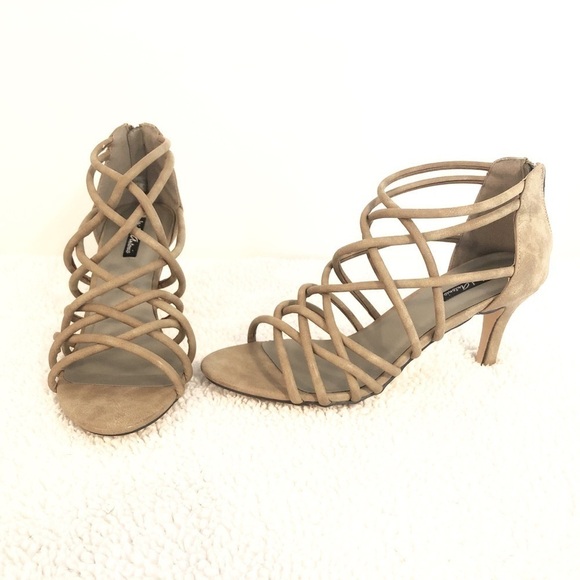 🆕 Michael Antonio strappy sandals open toe sexy heels sz 9 tan - Picture 1 of 15